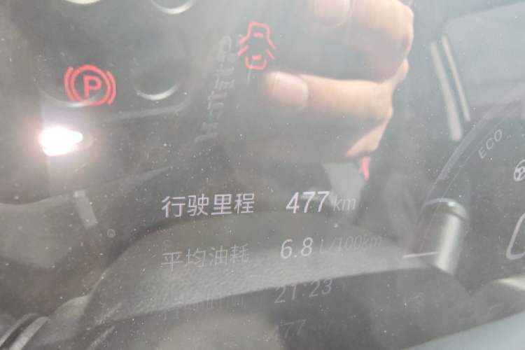 Used GAC Trumpchi EMKOO 2022 2.0 ATK TwinStar Pro Edition Odometer Close Up