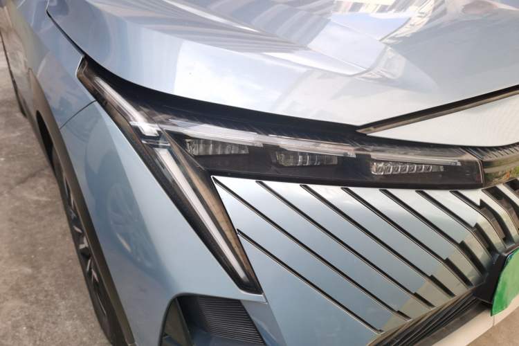 Used GAC Trumpchi EMKOO 2022 1.5T Supernova Pro Edition Right Front Headlight