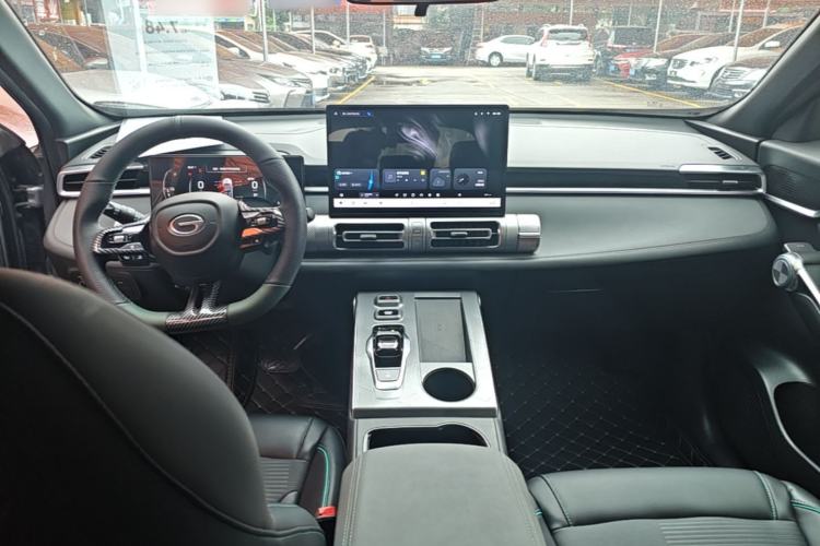 Used GAC Trumpchi EMKOO 2022 2.0 ATK TwinStar Pro Edition Center Console