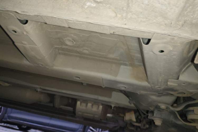 Used GAC Trumpchi EMKOO 2022 1.5T Supernova Max Edition Chassis Front Right