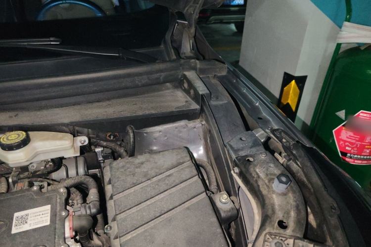 Used GAC Trumpchi EMKOO 2022 2.0 ATK TwinStar Max Edition Engine Bay Left