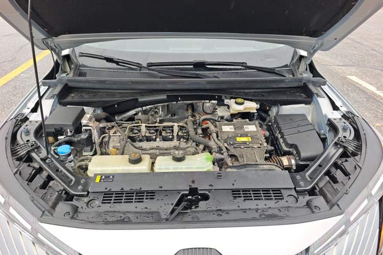 Used GAC Trumpchi EMKOO 2022 2.0 ATK Gemini Edition Engine Bay