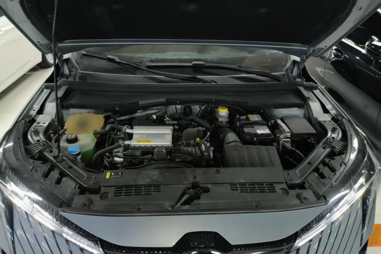 Used GAC Trumpchi EMKOO 2022 1.5T Supernova Pro Edition Engine Bay