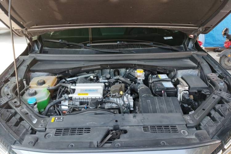Used GAC Trumpchi EMKOO 2022 1.5T Supernova Pro Edition Engine Bay