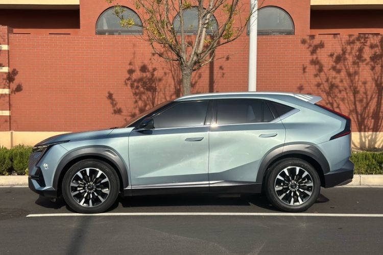Used GAC Trumpchi EMKOO 2022 1.5T Supernova Pro Edition Exterior 2