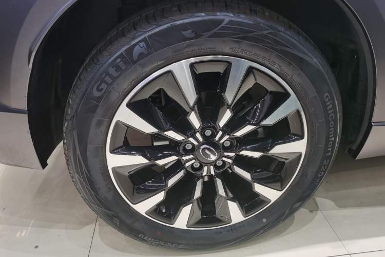 Used GAC Trumpchi EMKOO 2022 1.5T Supernova Pro Edition Exterior 9