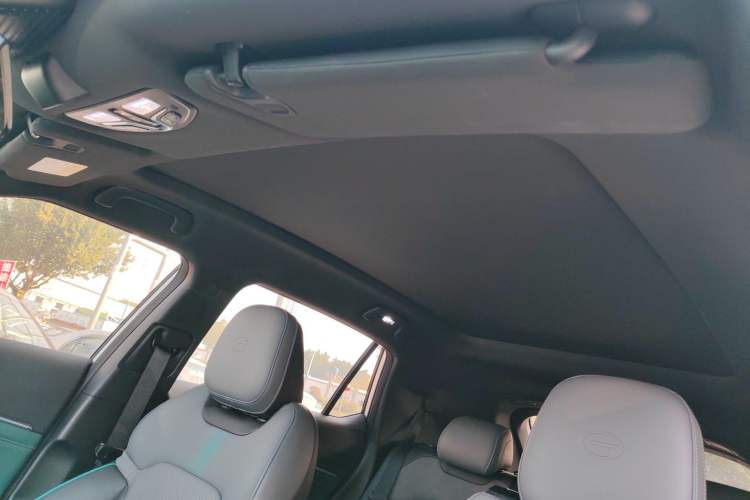 Used GAC Trumpchi EMKOO 2022 2.0 ATK TwinStar Max Edition Headliner