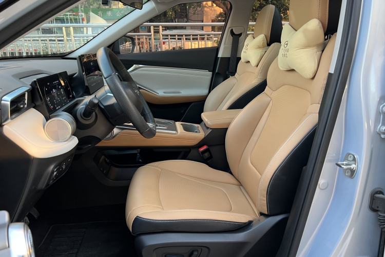 Used GAC Trumpchi EMKOO 2022 2.0 ATK Gemini Edition Interior 1