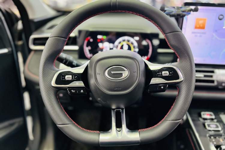 Used GAC Trumpchi EMKOO 2022 1.5T Supernova Pro Edition Interior 2
