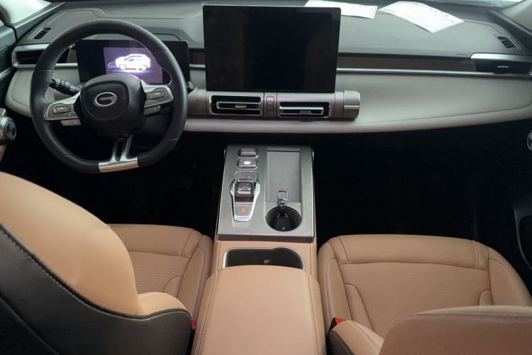 Used GAC Trumpchi EMKOO 2022 1.5T Supernova Pro Edition Interior 2