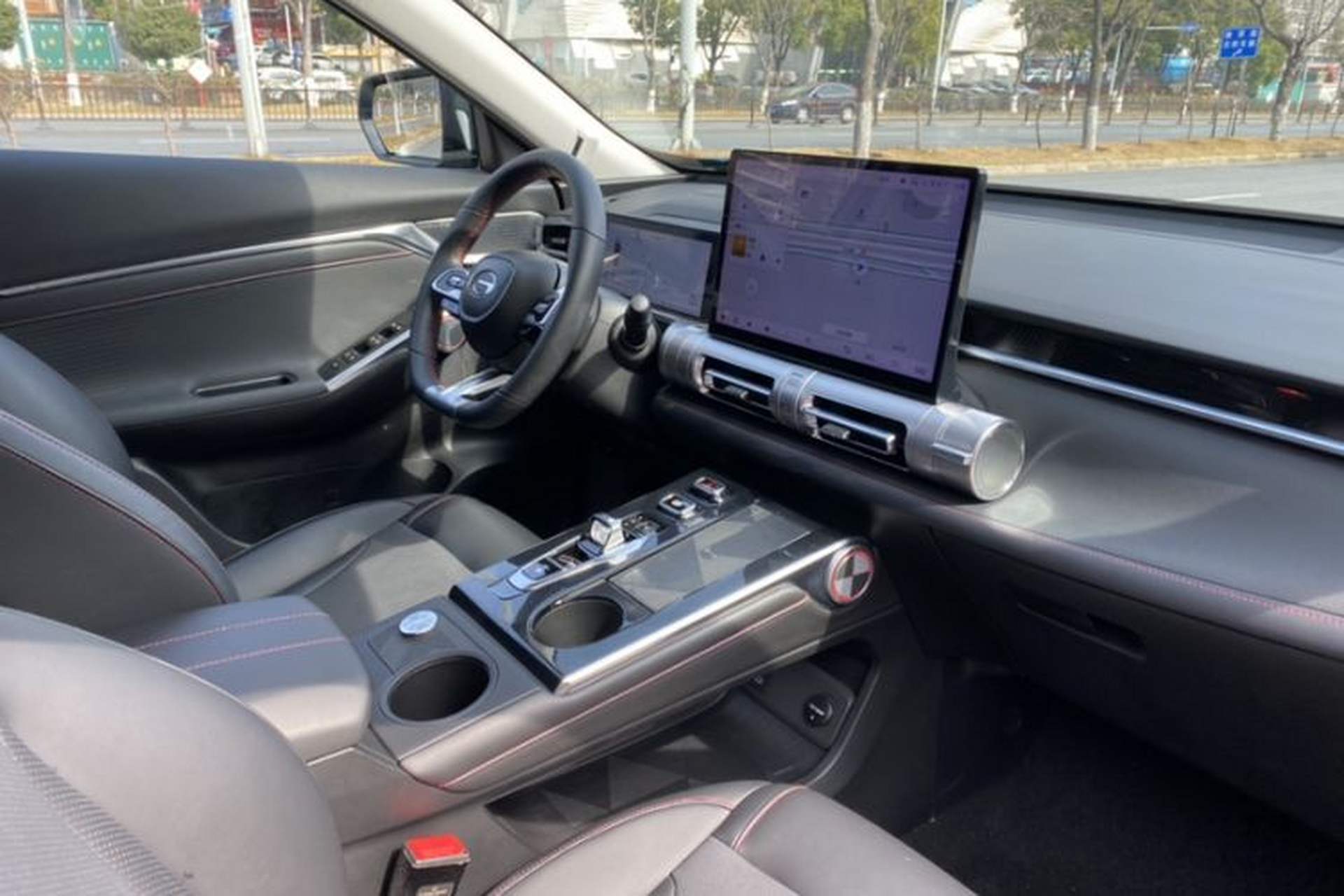 Used GAC Trumpchi EMKOO 2022 2.0T Neutron Star Max Edition Interior 3