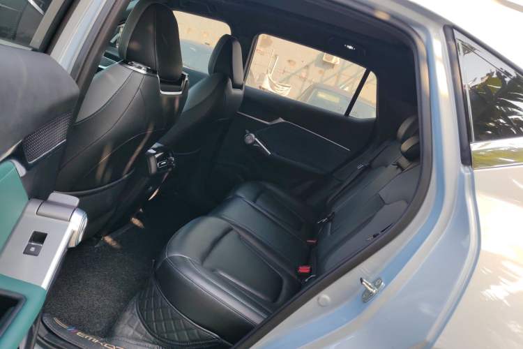 Used GAC Trumpchi EMKOO 2022 2.0 ATK TwinStar Max Edition Interior 4