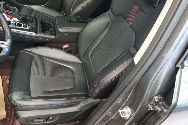 Used GAC Trumpchi EMKOO 2022 1.5T Supernova Pro Edition Left Front Seat