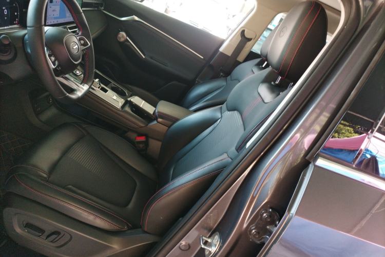 Used GAC Trumpchi EMKOO 2022 1.5T Supernova Pro Edition Left Front Seat