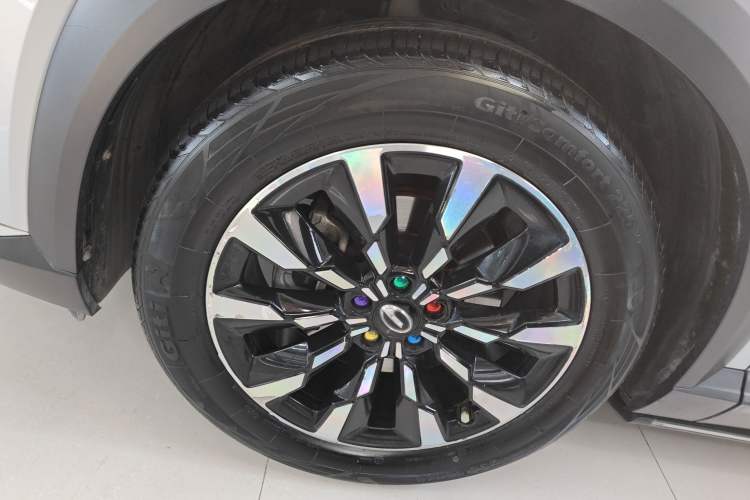 Used GAC Trumpchi EMKOO 2022 1.5T Supernova Pro Edition Left Front Wheel Hub