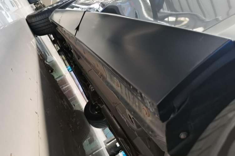 Used GAC Trumpchi EMKOO 2022 1.5T Supernova Pro Edition Left Side Sill