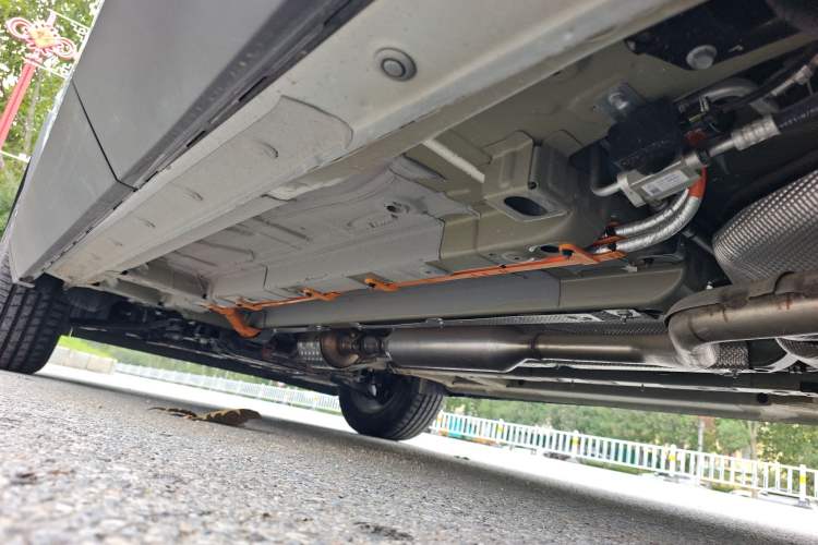 Used GAC Trumpchi EMKOO 2022 2.0 ATK Gemini Edition Left Side Sill