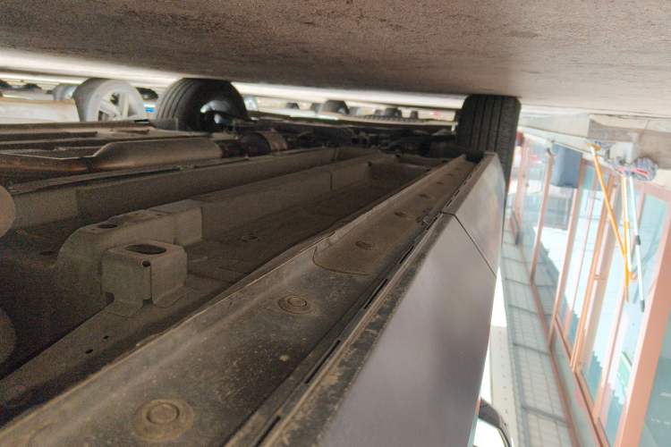 Used GAC Trumpchi EMKOO 2022 1.5T Supernova Pro Edition Left Side Sill