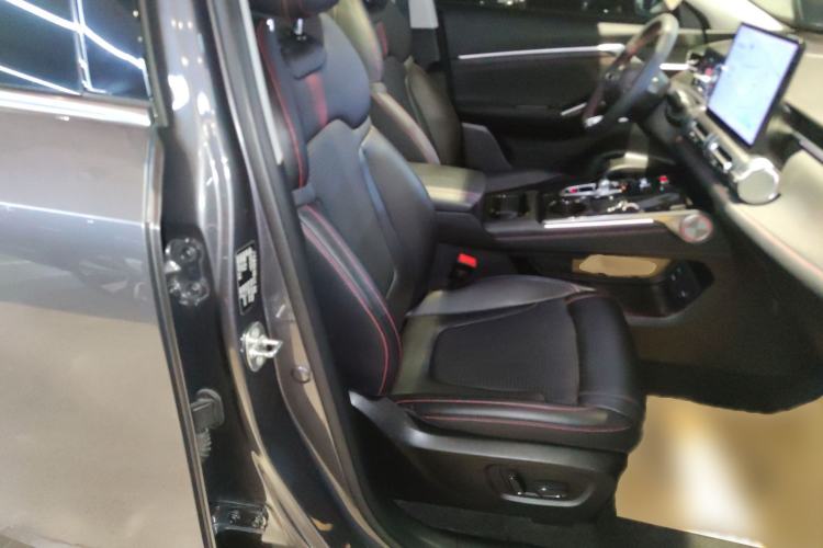 Used GAC Trumpchi EMKOO 2022 1.5T Supernova Pro Edition Right Front Seat