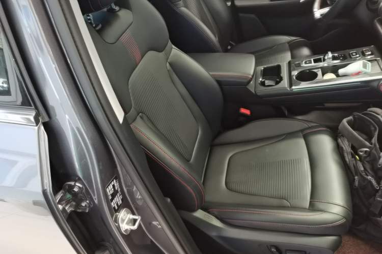 Used GAC Trumpchi EMKOO 2022 1.5T Supernova Pro Edition Right Front Seat