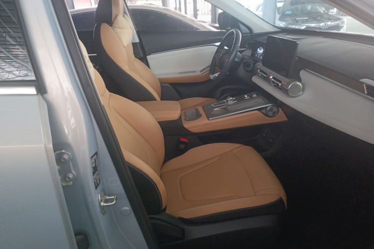 Used GAC Trumpchi EMKOO 2022 2.0 ATK Gemini Edition Right Front Seat
