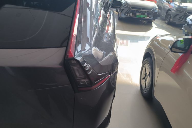 Used GAC Trumpchi EMKOO 2022 1.5T Supernova Edition Right Rear Taillight
