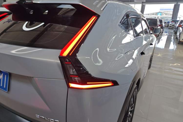 Used GAC Trumpchi EMKOO 2022 1.5T Supernova Pro Edition Right Rear Taillight