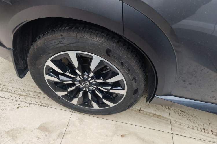Used GAC Trumpchi EMKOO 2022 1.5T Supernova Pro Edition Right Rear Wheel Hub