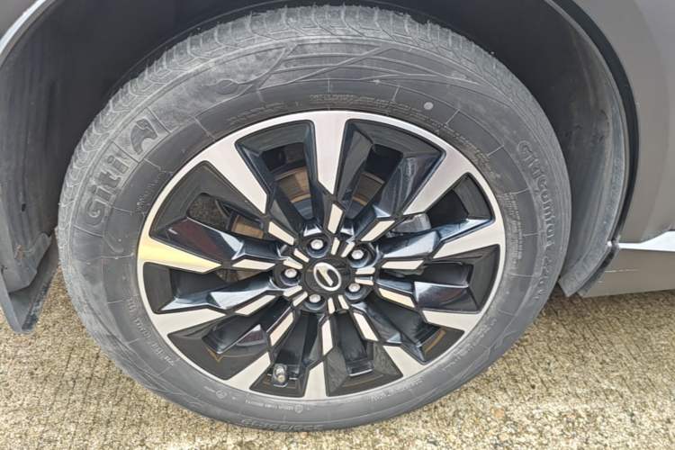 Used GAC Trumpchi EMKOO 2022 2.0 ATK TwinStar Pro Edition Right Rear Wheel Hub