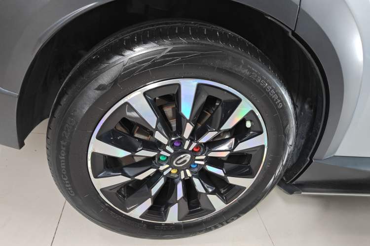 Used GAC Trumpchi EMKOO 2022 1.5T Supernova Pro Edition Right Rear Wheel Hub