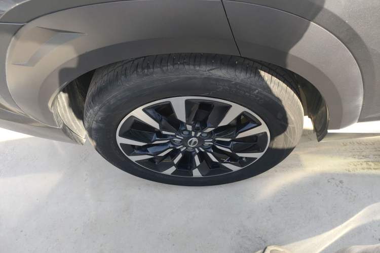 Used GAC Trumpchi EMKOO 2022 1.5T Supernova Pro Edition Right Rear Wheel Hub