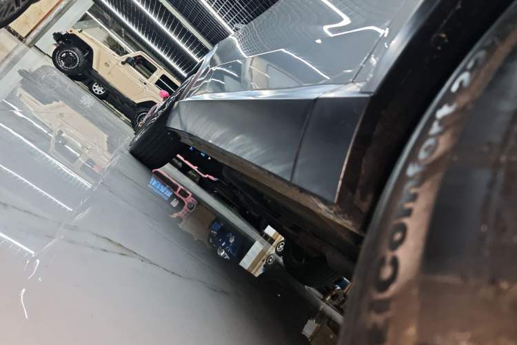 Used GAC Trumpchi EMKOO 2022 2.0 ATK TwinStar Pro Edition Right Side Sill