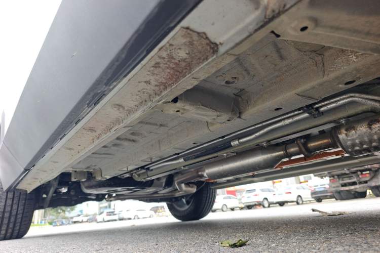 Used GAC Trumpchi EMKOO 2022 2.0 ATK Gemini Edition Right Side Sill