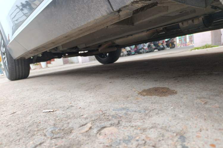 Used GAC Trumpchi EMKOO 2022 1.5T Supernova Pro Edition Right Side Sill