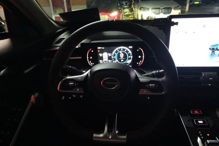 Used GAC Trumpchi EMKOO 2022 1.5T Supernova Pro Edition Steering Wheel