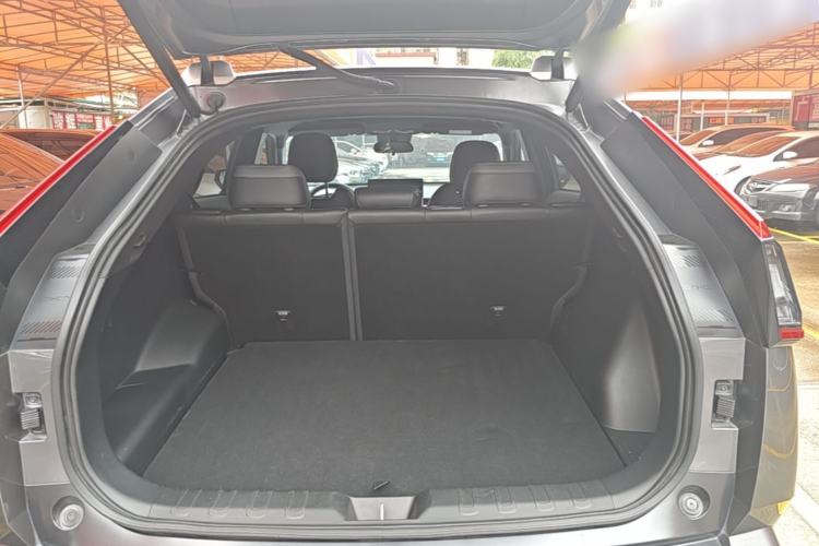 Used GAC Trumpchi EMKOO 2022 2.0 ATK TwinStar Pro Edition Trunk