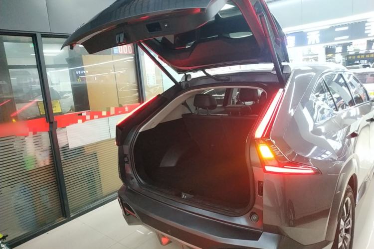 Used GAC Trumpchi EMKOO 2022 1.5T Supernova Pro Edition Trunk