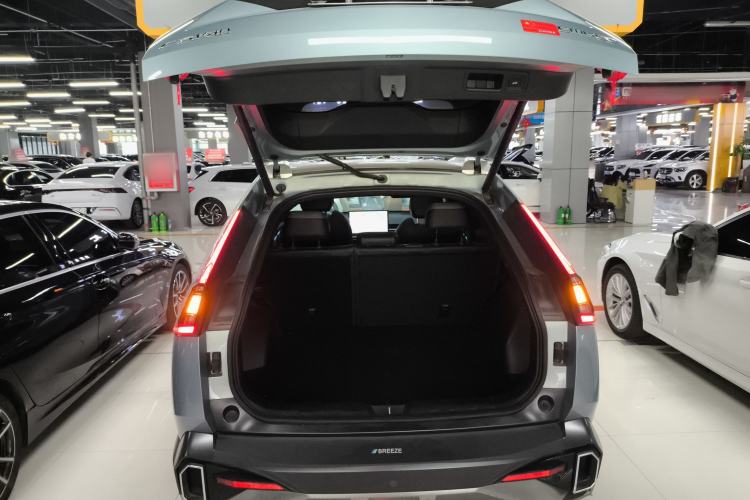 Used GAC Trumpchi EMKOO 2022 1.5T Supernova Pro Edition Trunk
