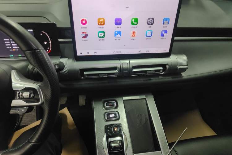 Used GAC Trumpchi EMKOO 2022 2.0 ATK TwinStar Pro Edition Audio And AC Panel