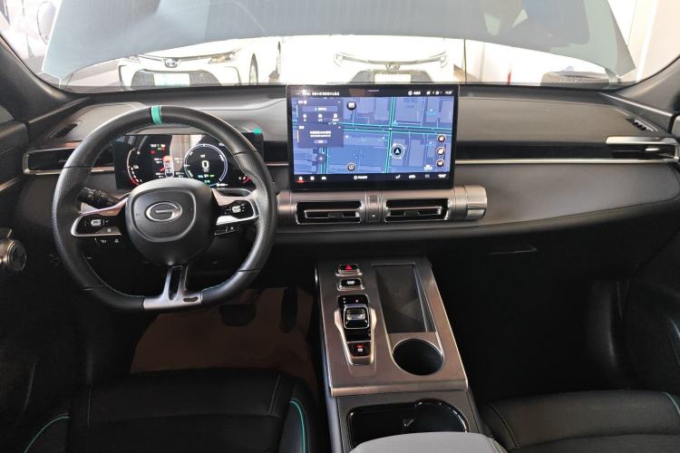 Used GAC Trumpchi EMKOO 2022 2.0 ATK TwinStar Pro Edition Center Console