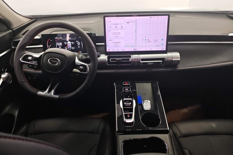 Used GAC Trumpchi EMKOO 2022 1.5T Supernova Pro Edition Center Console