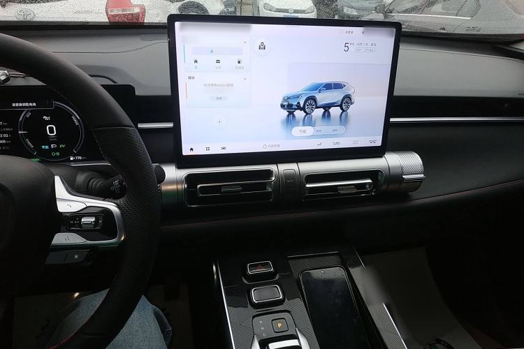 Used GAC Trumpchi EMKOO 2022 2.0 ATK TwinStar Pro Edition Center Console