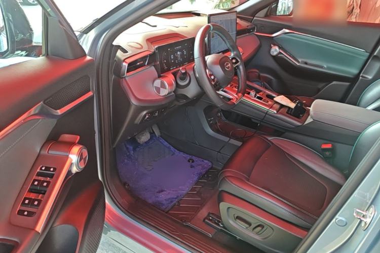 Used GAC Trumpchi EMKOO 2022 2.0 ATK TwinStar Pro Edition Driver Seat