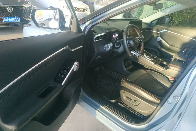 Used GAC Trumpchi EMKOO 2022 1.5T Supernova Pro Edition Driver Seat