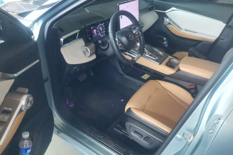 Used GAC Trumpchi EMKOO 2022 1.5T Supernova Pro Edition Driver Seat