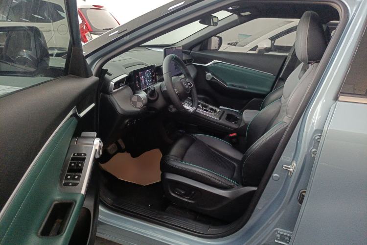 Used GAC Trumpchi EMKOO 2022 1.5T Supernova Pro Edition Driver Seat