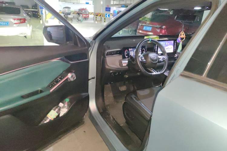 Used GAC Trumpchi EMKOO 2022 1.5T Supernova Edition Driver Seat
