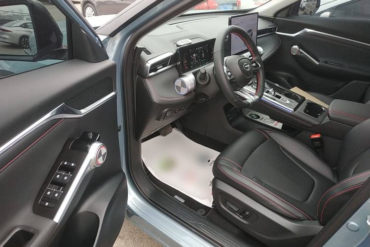 Used GAC Trumpchi EMKOO 2022 2.0 ATK TwinStar Pro Edition Driver Seat