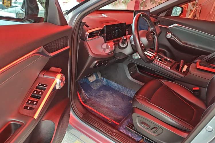 Used GAC Trumpchi EMKOO 2022 2.0 ATK TwinStar Pro Edition Driver Seat