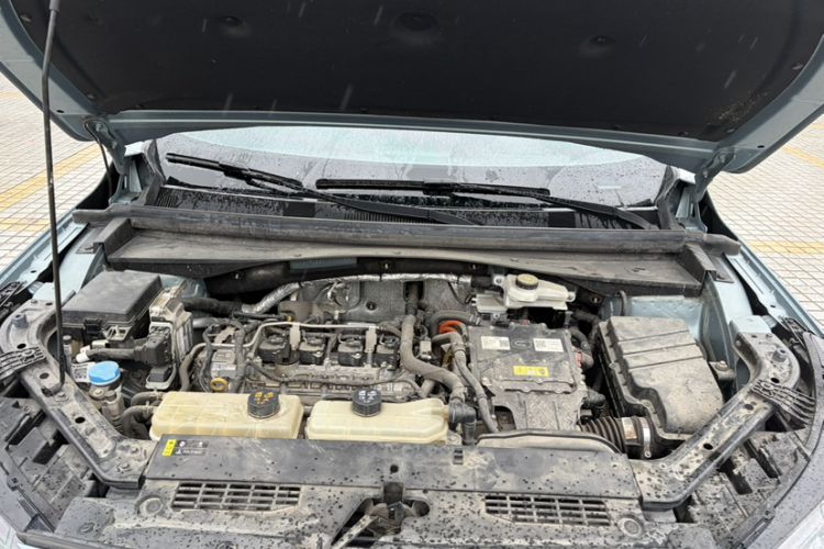 Used GAC Trumpchi EMKOO 2022 2.0 ATK TwinStar Pro Edition Engine Bay